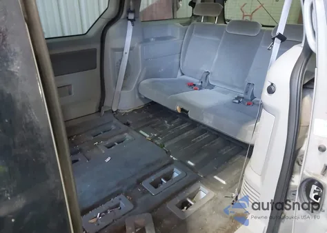 2006 Ford Freestar Se z USA, uszkodzony, nr VIN 2FMZA51656BA23216